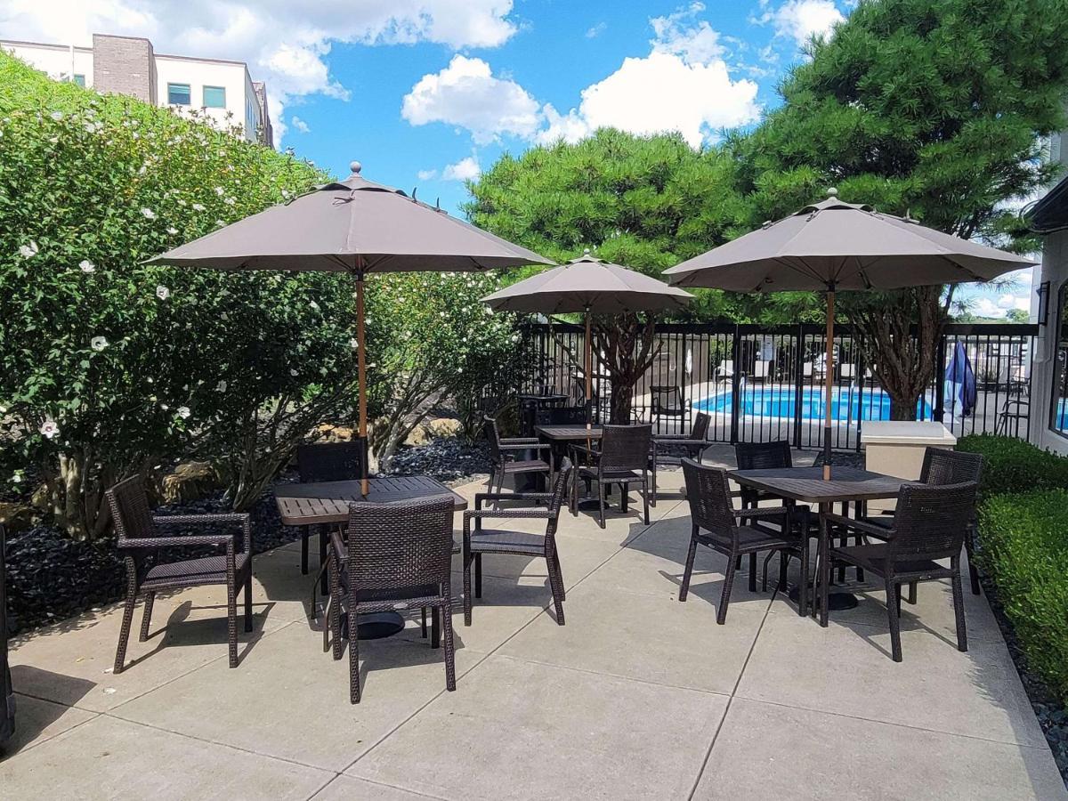 Hampton Inn Greensburg Extérieur photo
