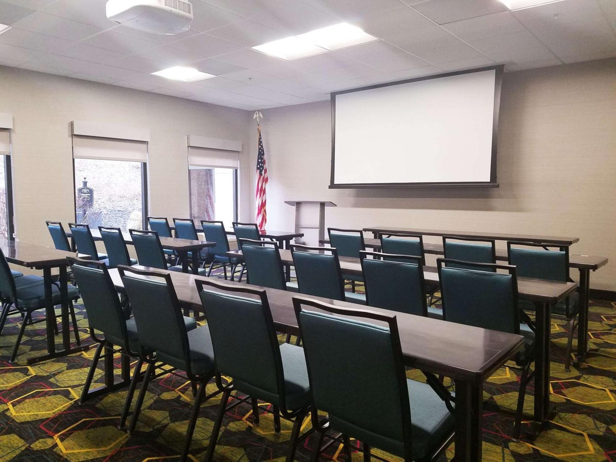 Hampton Inn Greensburg Extérieur photo